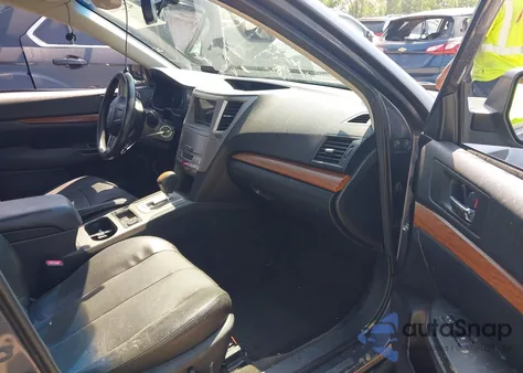 2014 Subaru Outback 2.5I Limited from USA, damaged, VIN 4S4BRCLC5E3276312